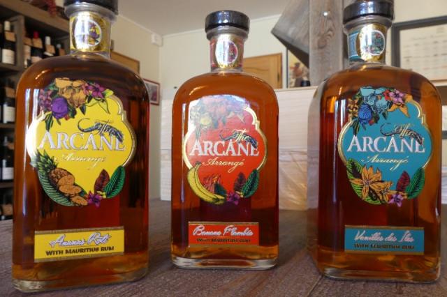 Rhums arrangés Arcane ,Île Maurice,Bananes,Ananas ou vanille .