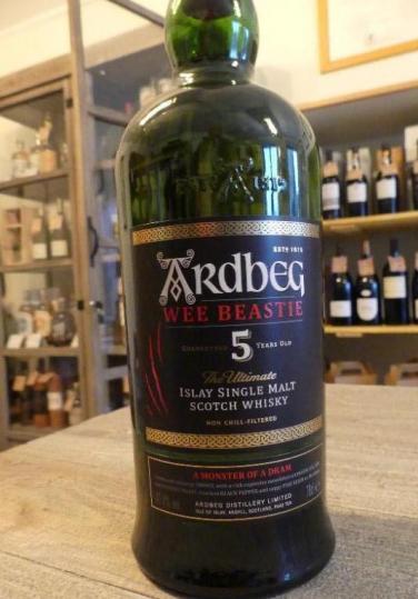 Whisky Tourbé, Islay Single Malt ,Ardbeg 5 ans   47.4°